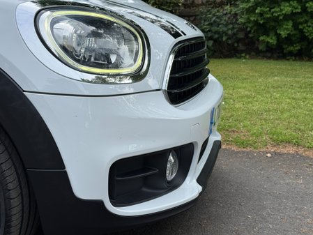 Mini Countryman COOPER 13