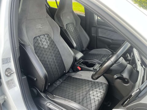 Volkswagen Golf 1.5 Golf R-Line TSi 5dr 8