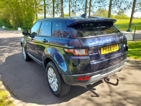 Land Rover Range Rover Evoque 2.0 eD4 SE Tech FWD Euro 6 (s/s) 5dr 8