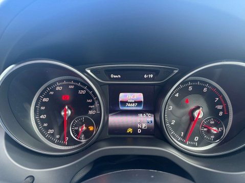 Mercedes-Benz GLA 1.6 GLA 200 AMG Line Premium Auto 5dr 33