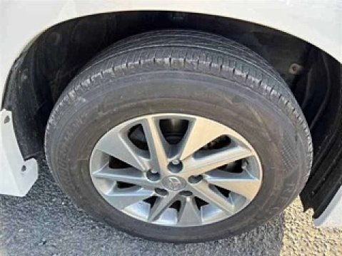 Toyota Alphard 2.4 HYBRID 28