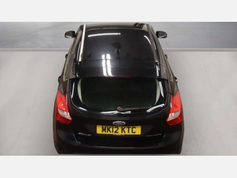 Ford Focus 1.6 Titanium Hatchback 5dr Petrol Manual Euro 5 (125 ps) 8