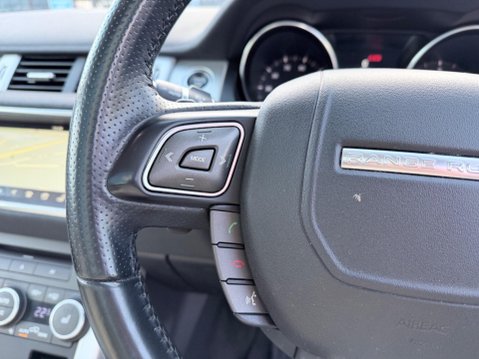 Land Rover Range Rover Evoque 2.0 TD4 HSE Dynamic Auto 4WD Euro 6 (s/s) 5dr 15