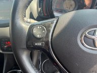 Toyota Aygo VVT-I X-PRESS 9