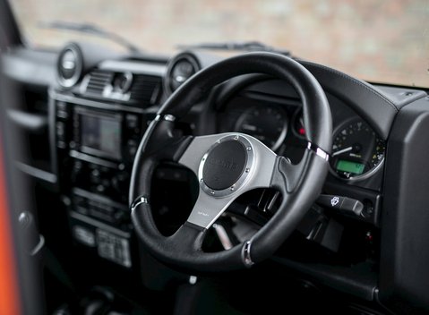 Land Rover Defender 90 Adventure Edition 11