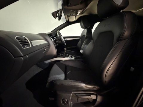 Audi A4 AVANT TDI S LINE START/STOP 17