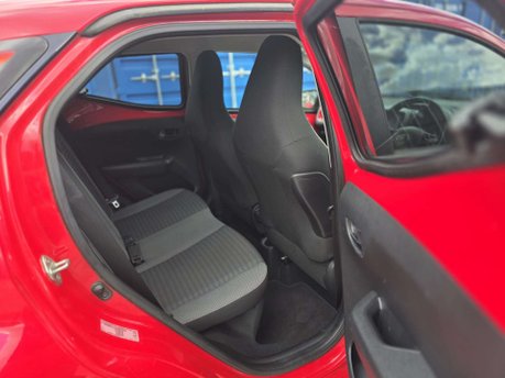 Toyota Aygo 1.0 VVT-i x-trend Funroof 5dr Petrol x-shift Euro 6 (71 ps) 7