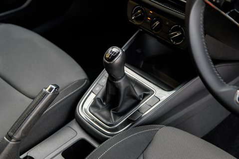 Skoda Fabia COLOUR EDITION TSI 36