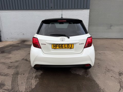 Toyota Yaris 1.33 Dual VVT-i Design Euro 6 5dr 6