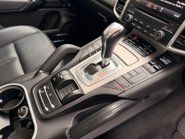 Porsche Cayenne D V6 TIPTRONIC S 19