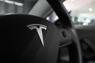 Tesla Model 3 PERFORMANCE AWD 32