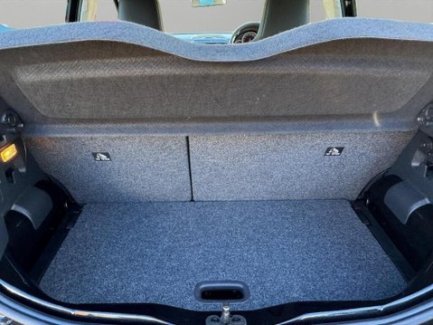 Volkswagen Up 1.0 up! Euro 6 (s/s) 5dr 33