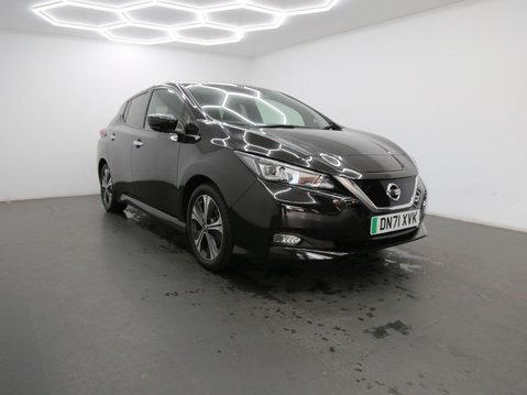 Nissan LEAF 40kWh Tekna Auto 5dr 1