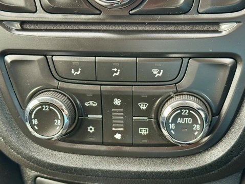 Vauxhall Mokka EXCLUSIV S/S 28