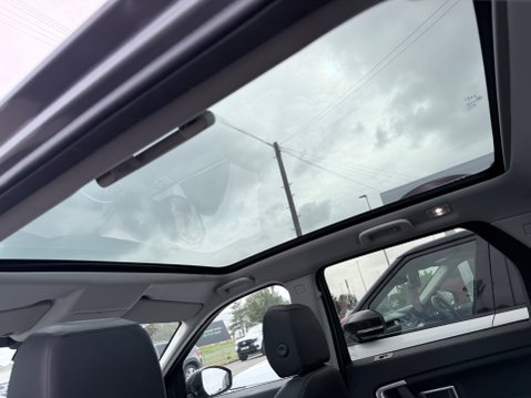 Land Rover Discovery Sport 2.0 TD4 HSE AUTOMATIC 11