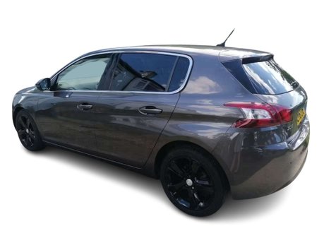 Peugeot 308 1.2 PureTech Allure Hatchback 5dr Petrol EAT Euro 6 (s/s) (130 ps) 4