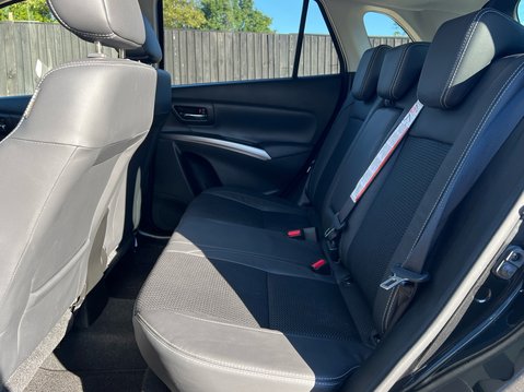 Suzuki S-Cross ULTRA BOOSTERJET ALLGRIP 9