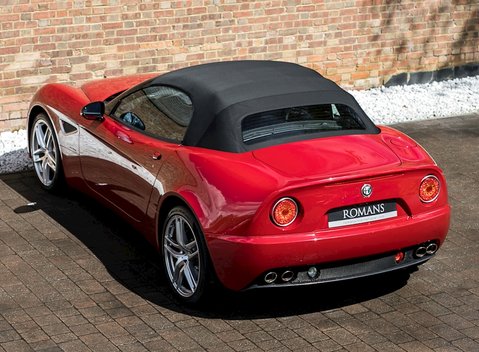 Alfa Romeo 8C Spider 11