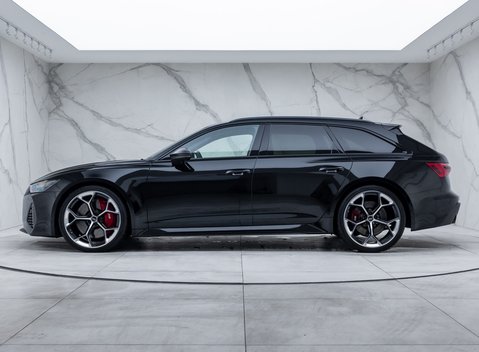 Audi RS6 AVANT PERFORMANCE CARBON VORSPRUNG 5