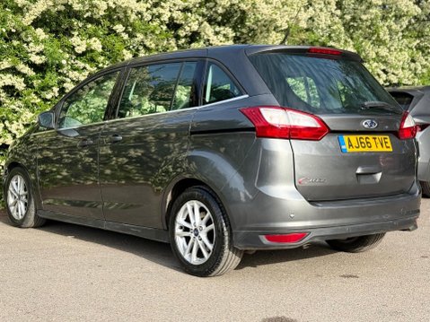 Ford Grand C-Max 1.5 TDCi Zetec Euro 6 (s/s) 5dr 2