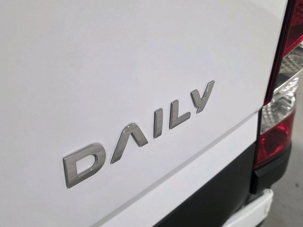 Iveco Daily DAILY BUISNESS 35S18 DIESEL 3.0 Van 3520L WB 10