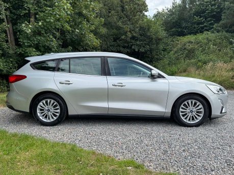 Ford Focus 1.0 Focus Titanium Auto 5dr
