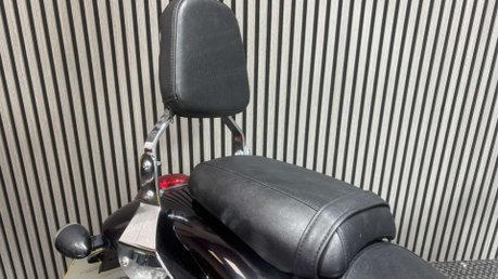 Triumph Thunderbird STORM 2011 35K 3 OWNERS BIG CC TWIN CRUISER SISSY BAR 12