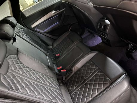Audi Q5 2.0 Q5 PHEV S Line Competition 55 TFSI E Quattro Semi-Auto 4WD 5dr 17