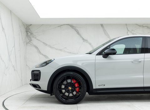Porsche Cayenne GTS Coupé 29