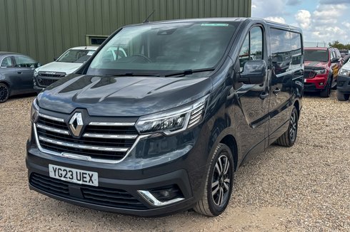 Renault Trafic SWB L1H1 Low Roof Sport SL28 Air Con Alloys Sensors Cam EURO 6