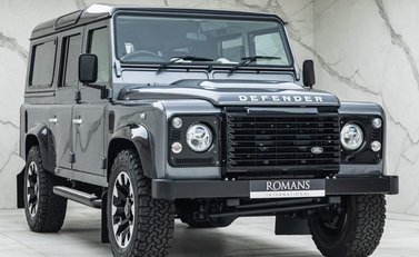 Land Rover Defender 110 Works V8 70th Edition 2