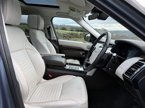 Land Rover Discovery SDV6 HSE LUXURY 30