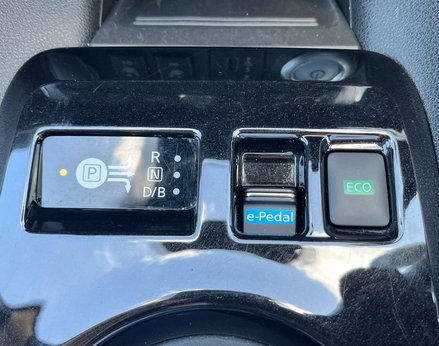 Nissan LEAF Leaf E + N-Connecta Electric, 60.9 kw/h battery, 239 mile range 5dr 50