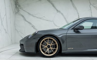Porsche 911 GT3 (992) 42