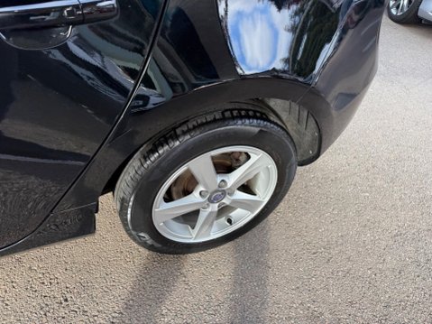 Volvo V40 1.6 D2 ES Nav Powershift Euro 5 (s/s) 5dr 26