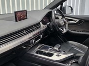 Audi SQ7 4.0 TDI V8 SUV 5dr Diesel Tiptronic quattro Euro 6 (s/s) (435 ps) 8