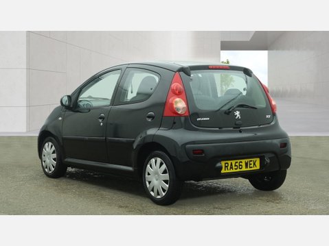 Peugeot 107 URBAN 2-TRONIC 3