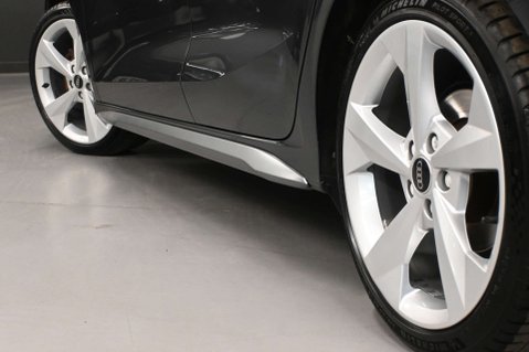 Audi A3 1.5 A3 Sportback 35 TFSI MHEV S Line Semi-Auto 5dr 49
