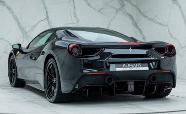 Ferrari 488 GTB Tailor Made 10