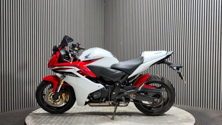 Honda CBR CBR 600 2011 ONLY 11K LONG MOT WARRANTY SUPER SPORT 600CC 8