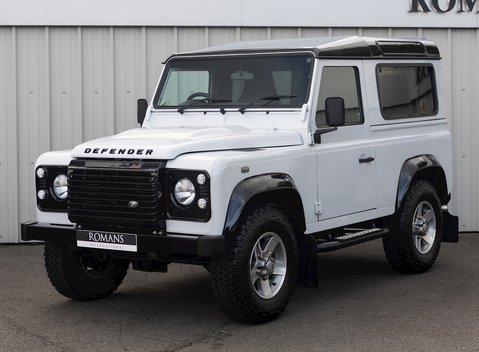 Land Rover Defender 90 Landmark 6