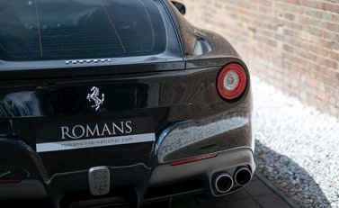 Ferrari F12 Berlinetta 19