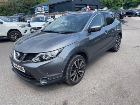 Nissan Qashqai 1.2 DIG-T Tekna 2WD Euro 6 (s/s) 5dr 6