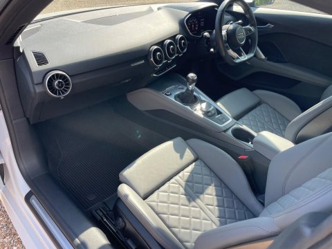 Audi TT 2.0 TFSI Coupe 3dr Petrol Manual quattro Euro 6 (s/s) (310 ps) 70