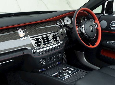 Rolls-Royce Dawn Black Badge 18