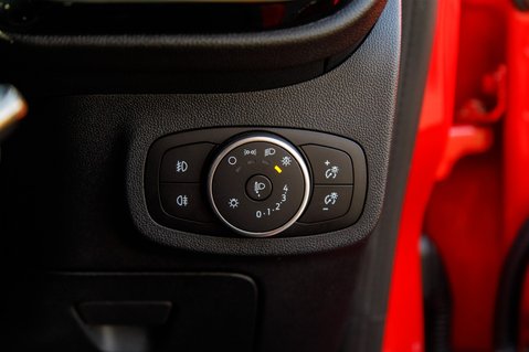 Ford Fiesta TREND 15