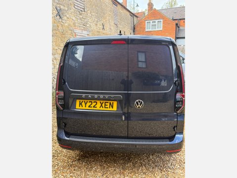 Volkswagen Caddy Maxi 1.5 TSI C20 Commerce Pro DSG LWB Euro 6 (s/s) 6dr 11