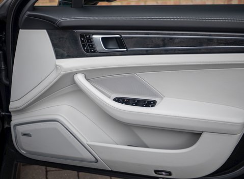 Porsche Panamera Turbo S E-Hybrid 21