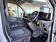 Volkswagen Crafter CR35 177 ps Tdi L2 H2 Trendline DSG Panel Van 17