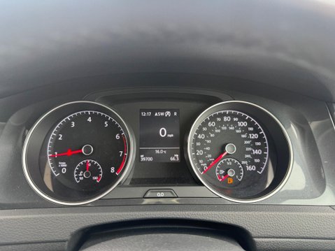 Volkswagen Golf 1.0 TSI BlueMotion Tech SE Nav DSG Euro 6 (s/s) 5dr 10